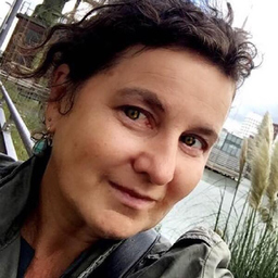 Angela Schnellert